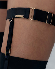 Alluring Garter Belts For A Timeless Boudoir Look